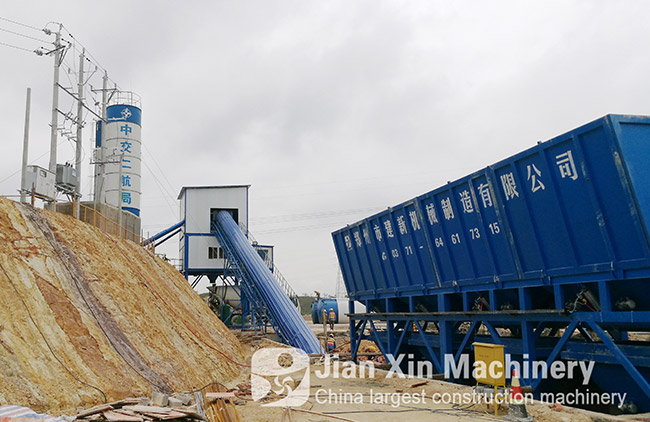 HZS120 concrete mixing plant, zhengzhou jianxin machinery, works in nanning, guangxi, China