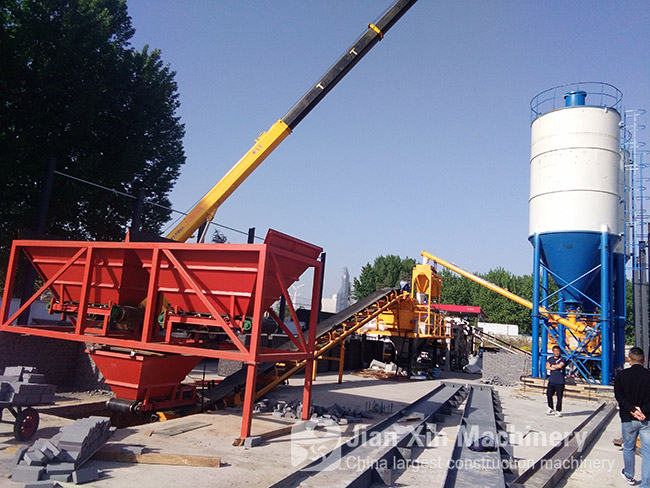 HZS 25 concrete mixing plant in luoyang,China.