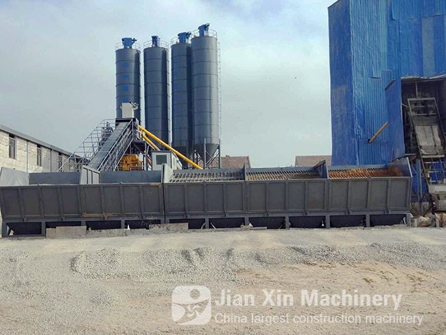 Zhengzhou jianxin is again sold to a 180 concrete mixing plant in shangqiu, China.